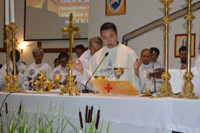 Entretien avec Joseph Enkh-Baatar, premier prêtre de Mongolie