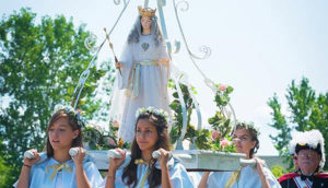 Procissão de Nossa Senhora da Boa Ajuda na Baía Verde.