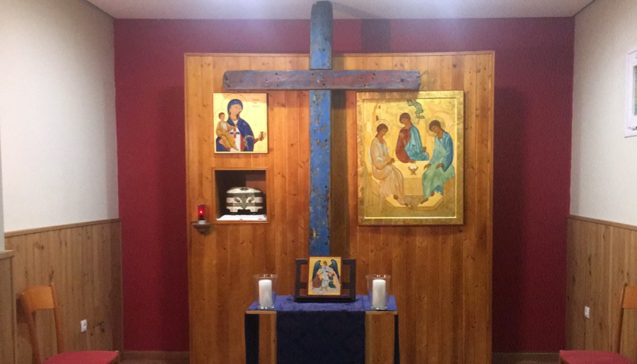 …Y la Cruz de los migrantes se paró en el Estrecho