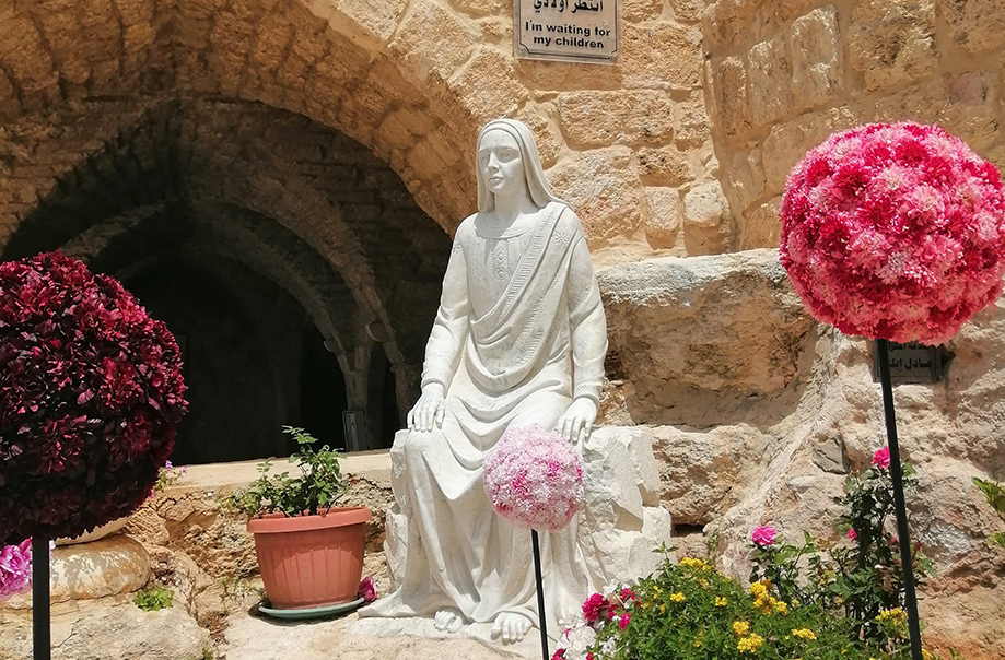 La Virgen que espera a Jesús