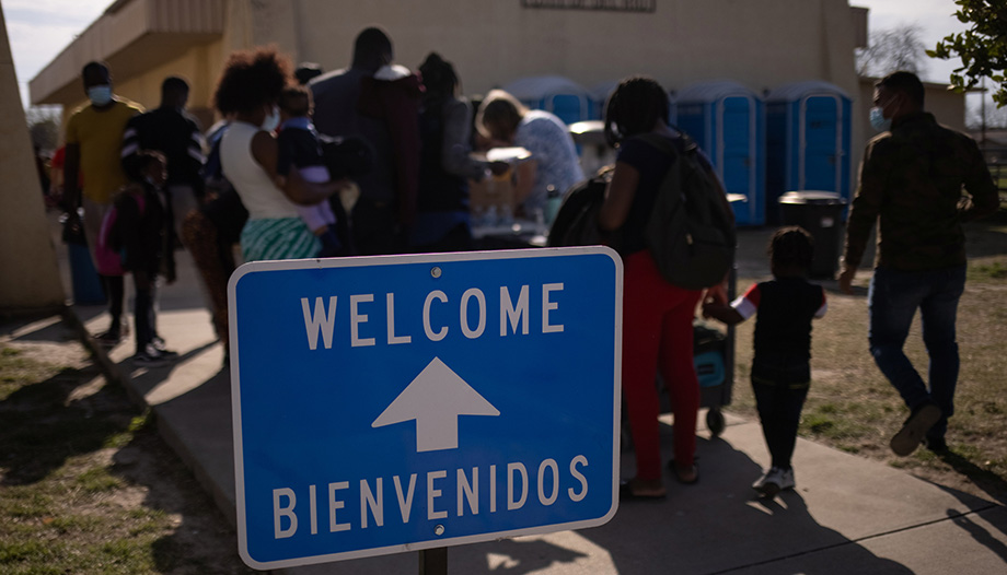 «La catolicidad de la Iglesia, pide ser acogida y vivida en cada época»