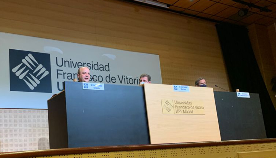 Entrega de diplomas de “Asesor Financiero para Entidades Religiosas y del Tercer Sector”