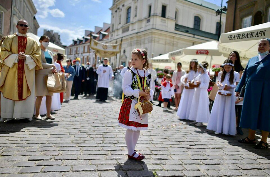 Celebração do Corpus na Polónia