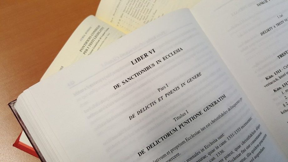 Reforma do sistema penal do Vaticano, o tema do Fórum Omnes