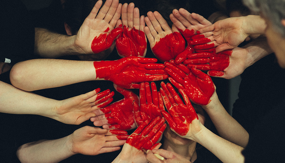75 % of Spaniards recognize Christian values