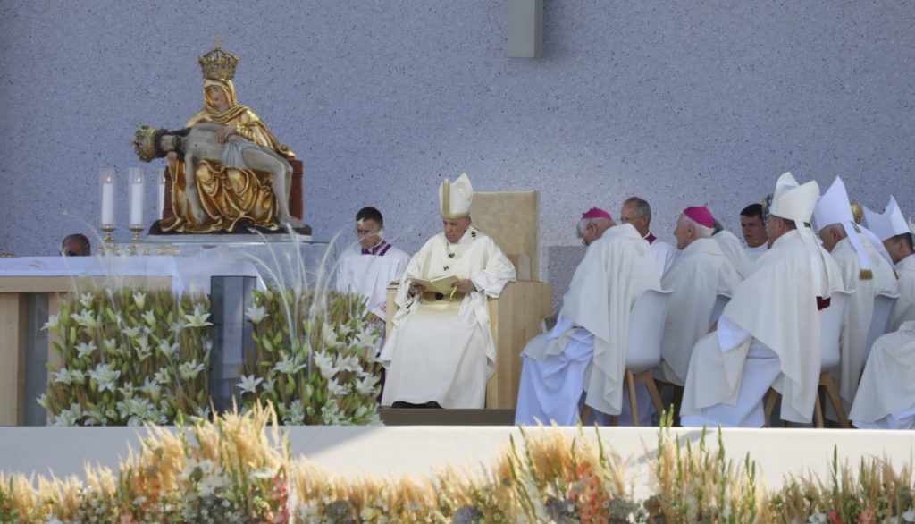 El Papa Francisco clausura la visita a Eslovaquia en el santuario de Šaštín