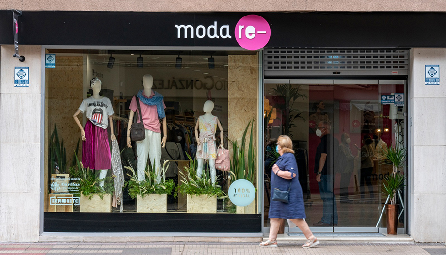 Albert Alberich: «Moda re- es más que solo contenedores de ropa»