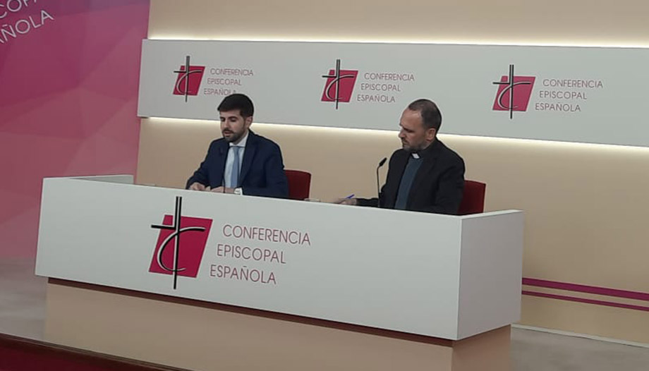 The Church invites to mark the X in the Renta as a "social shield" of aid