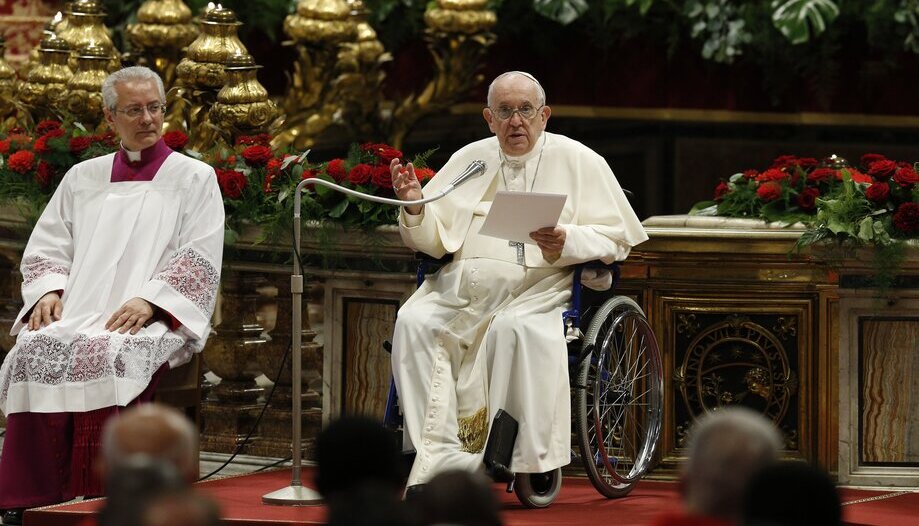 El Papa Francisco: «¿Qué puede decir el Evangelio en la era de Internet?»
