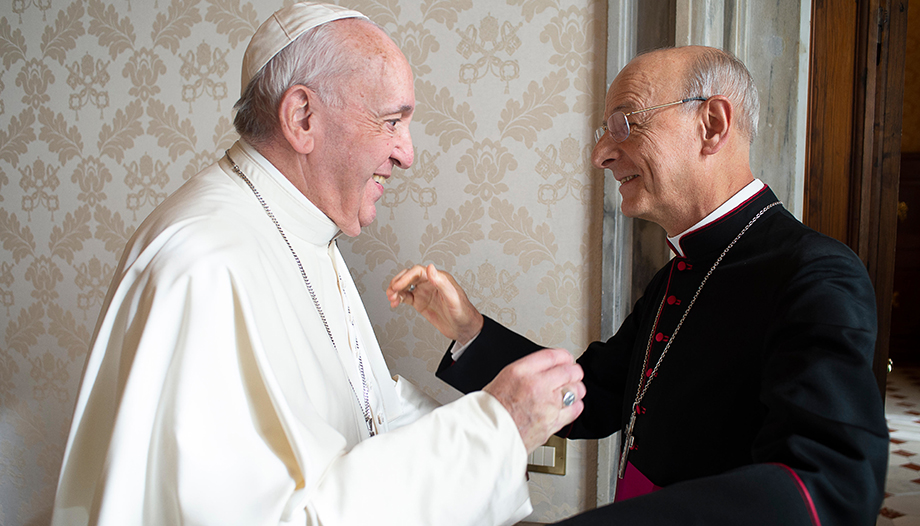 “Ad charisma tuendum” concreta la figura de la Prelatura del Opus Dei
