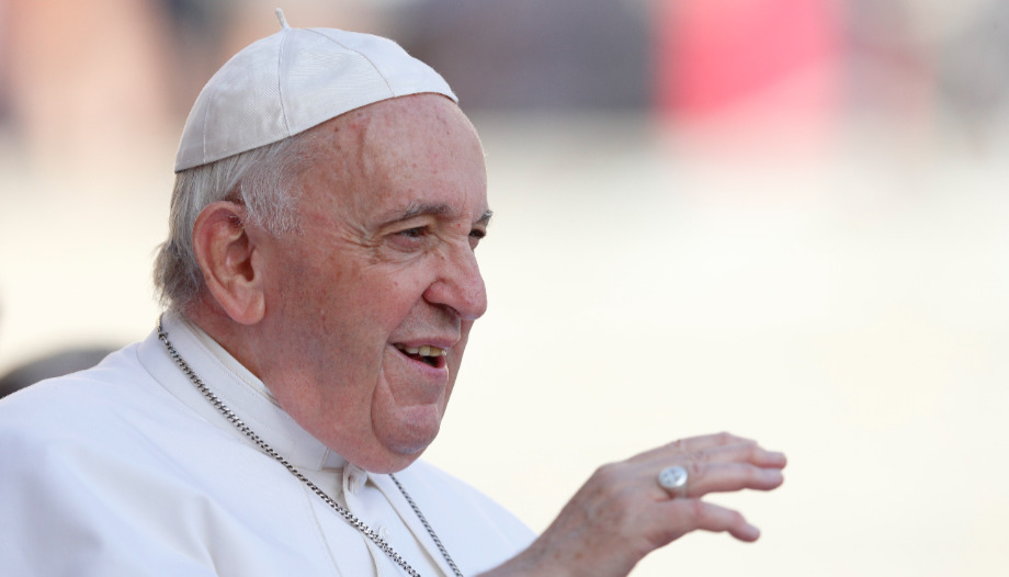 "Dio opera attraverso eventi non programmabili, 'che' per caso mi è capitato questo", dice Papa Francesco
