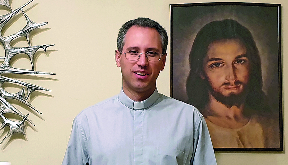 Eduardo Calvo: "Le persone di altre fedi sono felici che il Papa venga".