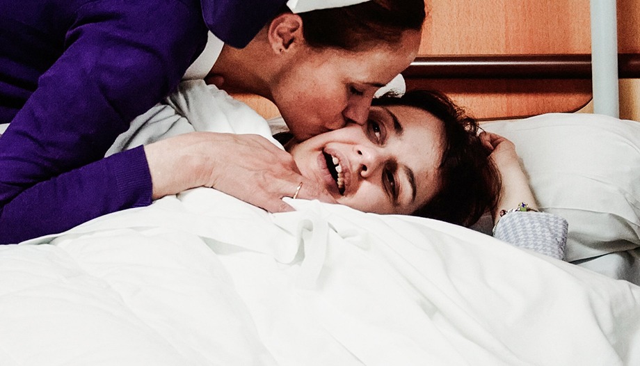 "A Lourdes, nous apprenons des malades".