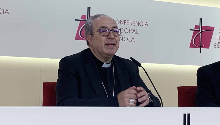 García Magán: «No todo lo técnicamente posible es éticamente aceptable»