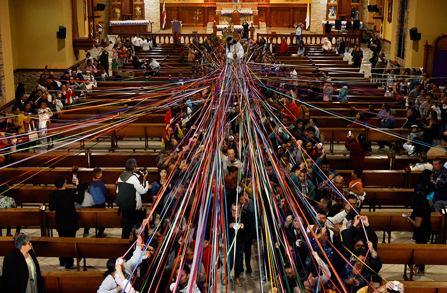 Procesión de las cintas