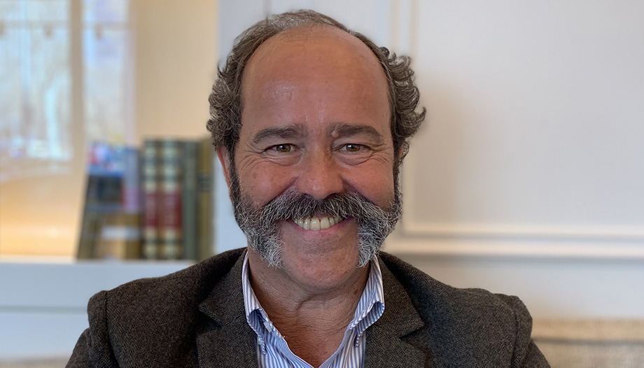 Pablo Delgado de la Serna : "Une croix embrassée pèse moins qu'une croix traînée".