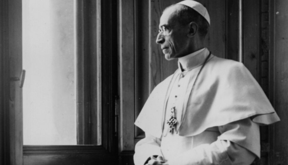 Roberto Regoli: "Nella nuova documentazione vaticana si percepisce una rete mondiale di sostegno agli ebrei".