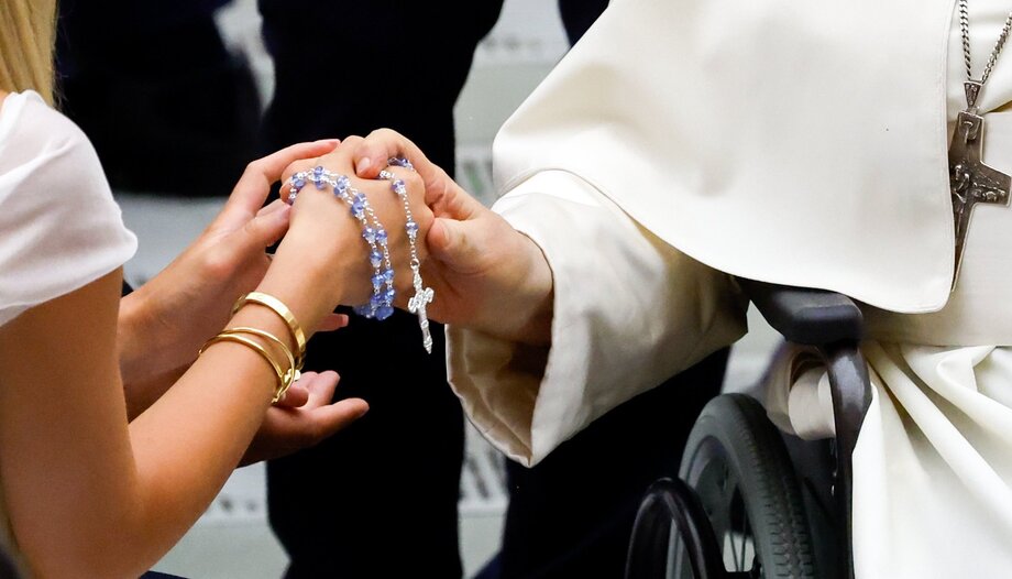 Perché le guerre attivano il rosario alla Madonna