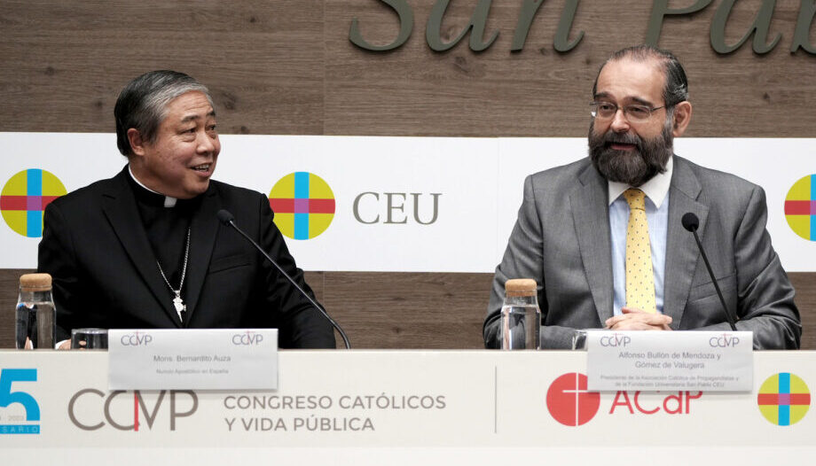 El Papa pide “cordial convivencia”, y el nuncio Auza más “presencia pública”