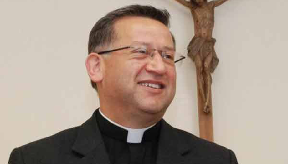 Monsignor René Rebolledo: "Con una testimonianza di vita, saremo in grado di attirare altri a Gesù Cristo".