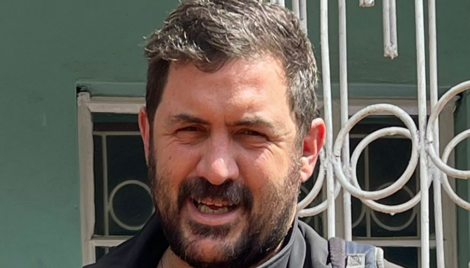 Incontrare la persona che sta andando in pellegrinaggio a piedi dalla Cantabria a Betlemme