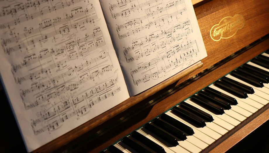 Musica liturgica o musica nella liturgia?