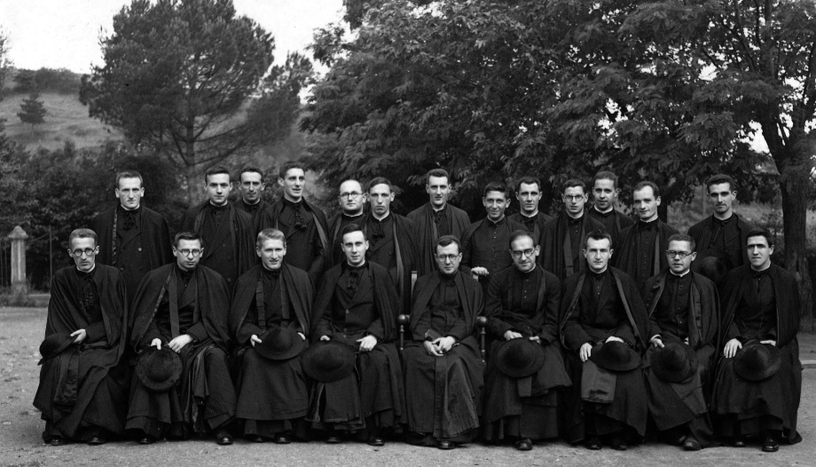 Początki Stowarzyszenia Kapłańskiego Świętego Krzyża