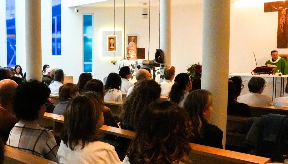 Arriving late for Mass: it is never too late to go to church