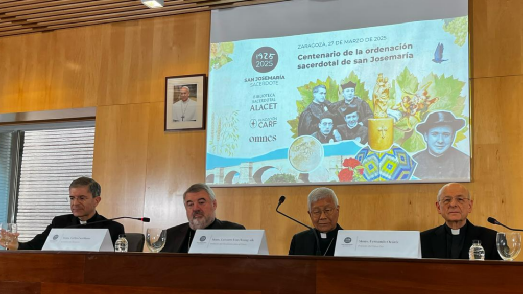 Archbishop of Zaragoza, Cardinal You Heung-sik and the Prelate of Opus Dei commemorate 100 years of St. Josemaría's priesthood