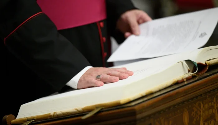 Conclave : règles, profils, durée et curiosités