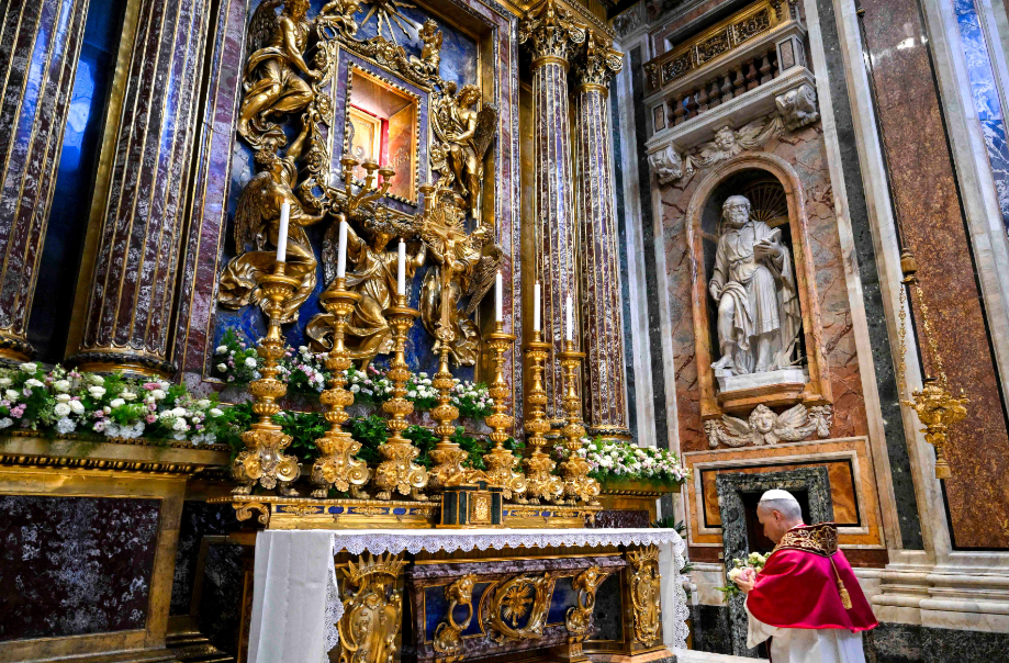 León Salus