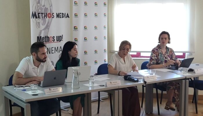 Os especialistas apelam a uma representação mais realista da velhice na televisão e no cinema