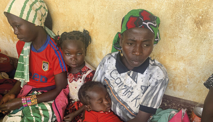 La feminización del dolor en África