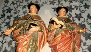 Santos Cosme y Damián.