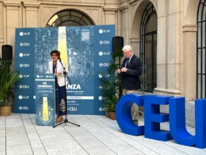 Vita pubblica