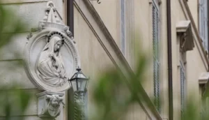 De María numquam satis