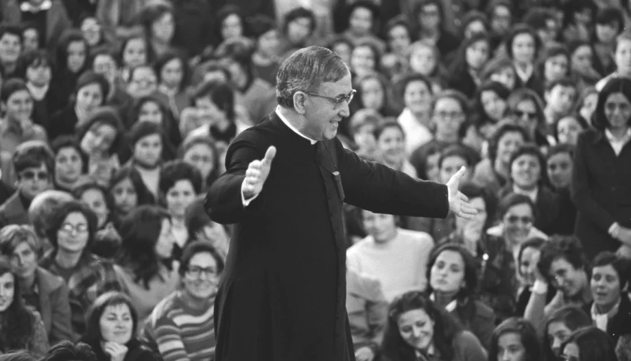 San Josemaría Escrivá: «È un tempo di speranza, e io vivo di questo tesoro».»