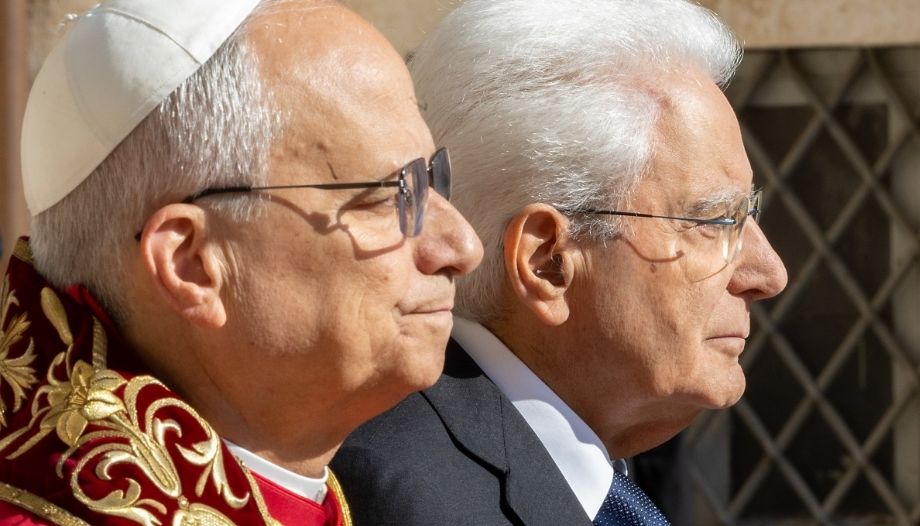 Papa León XIV con el presidente italiano Sergio Matarella.