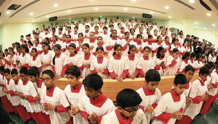 Ser católico en los Emiratos Árabes Unidos