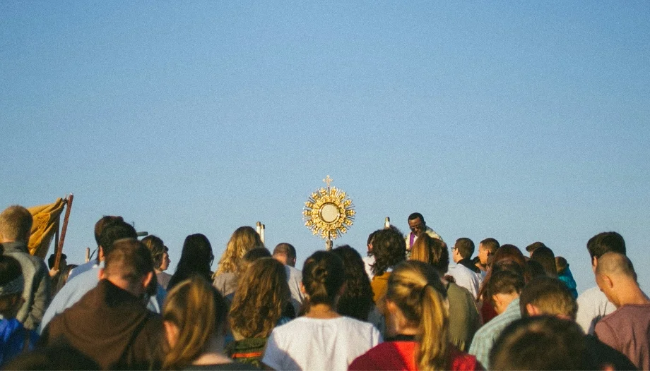 ¿Ser católico está de moda?