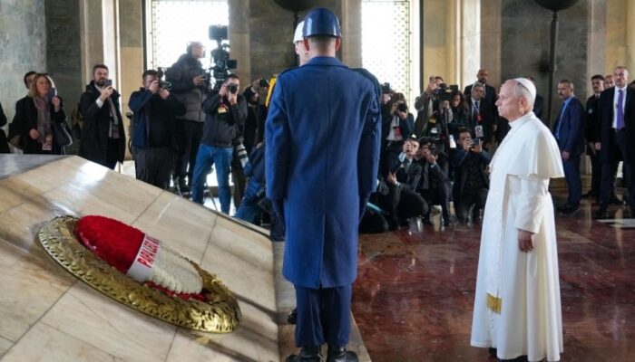 León XIV mette in guardia la Turchia sulla polarizzazione: “È in gioco il futuro”