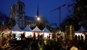 Notre Dame, Christmas 2025