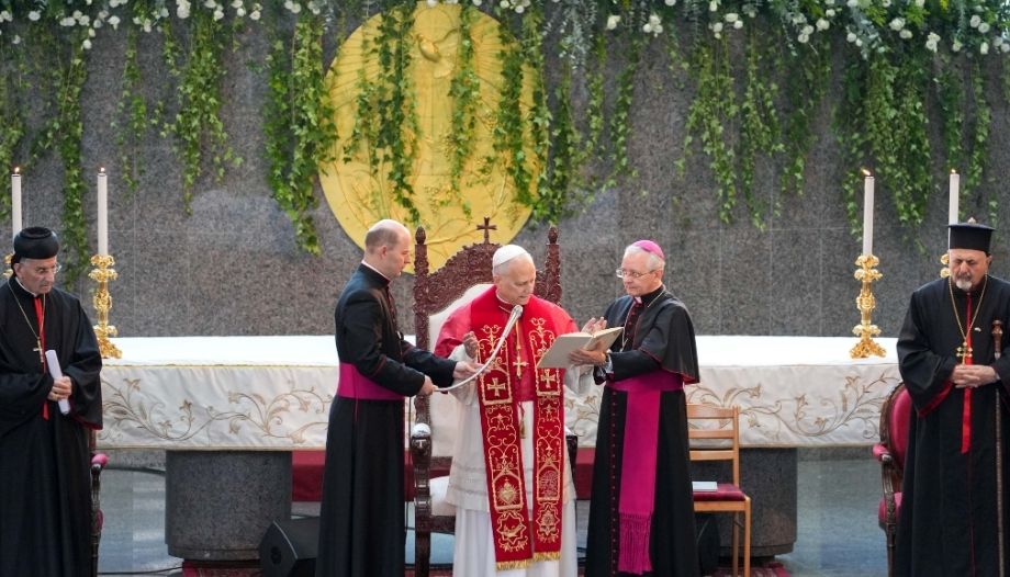 El Papa León XIV, en su encuentro con la Iglesia libanesa.