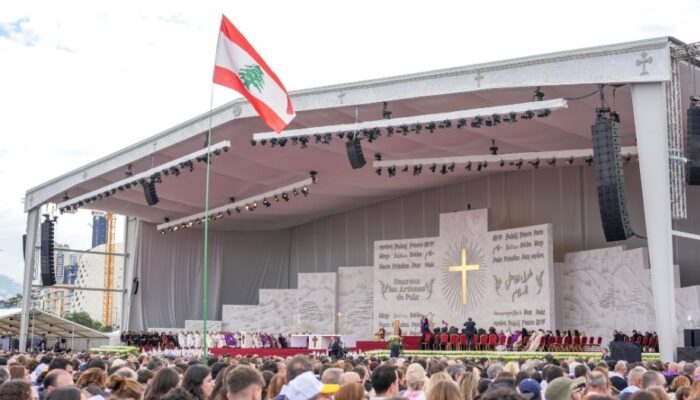 Leo XIV cries out during Mass: ‘Lebanon, rise up!’ as he bids farewell to the country of cedars