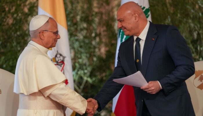 Mensaje de fraternidad y paz del Papa a Oriente Medio al dejar Líbano