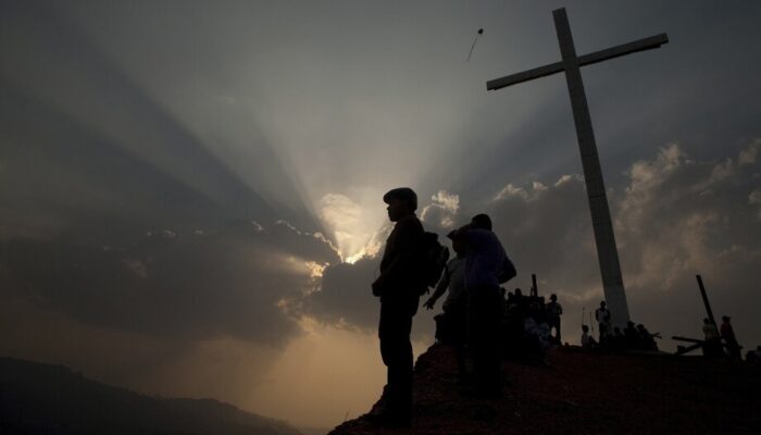 ¿En qué consiste la costumbre romana de los siete Monumentos Eucarísticos?
