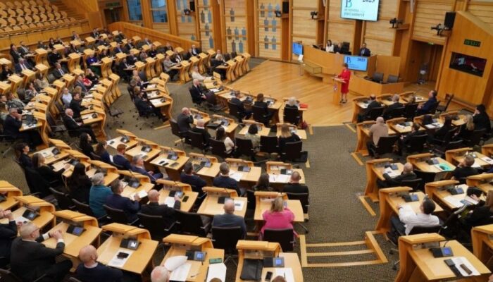 Escocia rechaza la eutanasia y afirma la dignidad humana