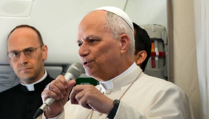 León XIV deja claro a los obispos alemanes el desacuerdo con la bendición de parejas homosexuales