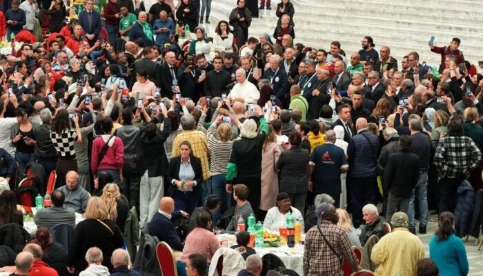 Pope urges us to examine our attitude towards the poor