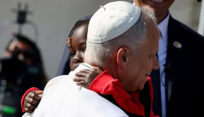 El Papa en Tenerife: «todos somos migrantes y peregrinos en camino a la patria celestial»